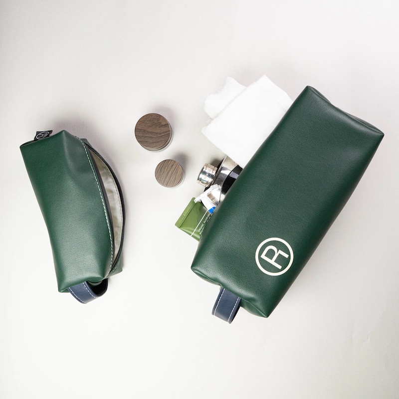 OEM green leather beauty pouch OEM green leather beauty pouch