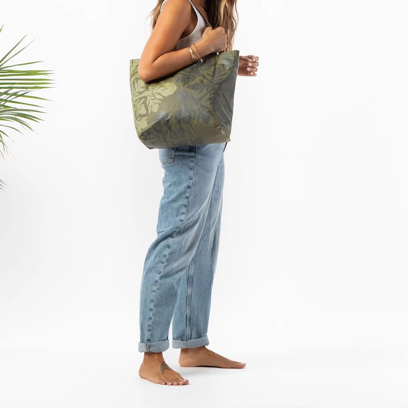 Bolso de mano DuPont™ Tyvek® de gran capacidad, moderno y ecológico: bolso de playa y compras con revestimiento impermeable.